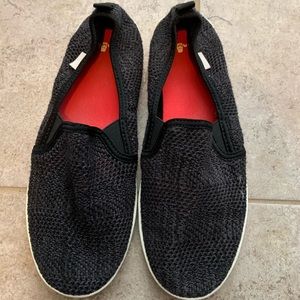 Women’s SANUK slip on shoes